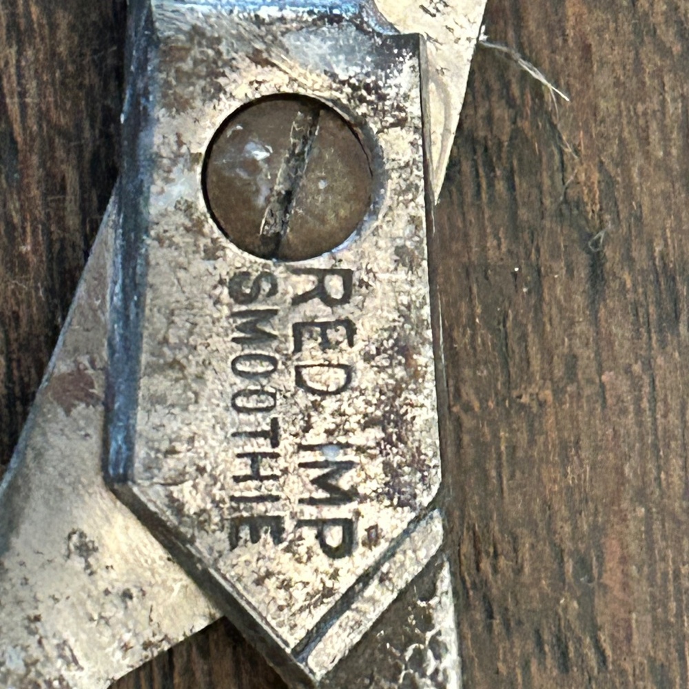 Three Vintage Barber Shears - Picture 5 of 9